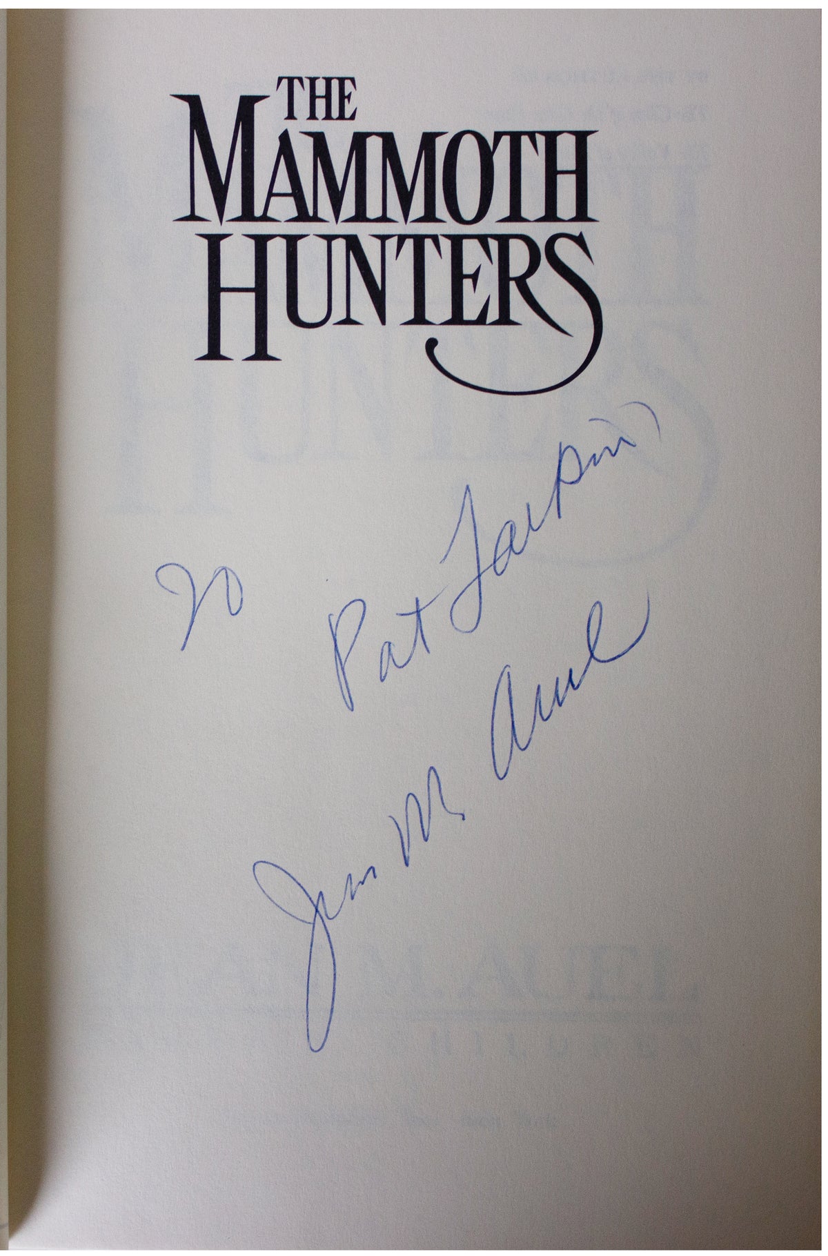 JEAN M. AUEL Mammoth Hunters SIGNED 1ST EDITION Earth's Children Saga 1985 HC