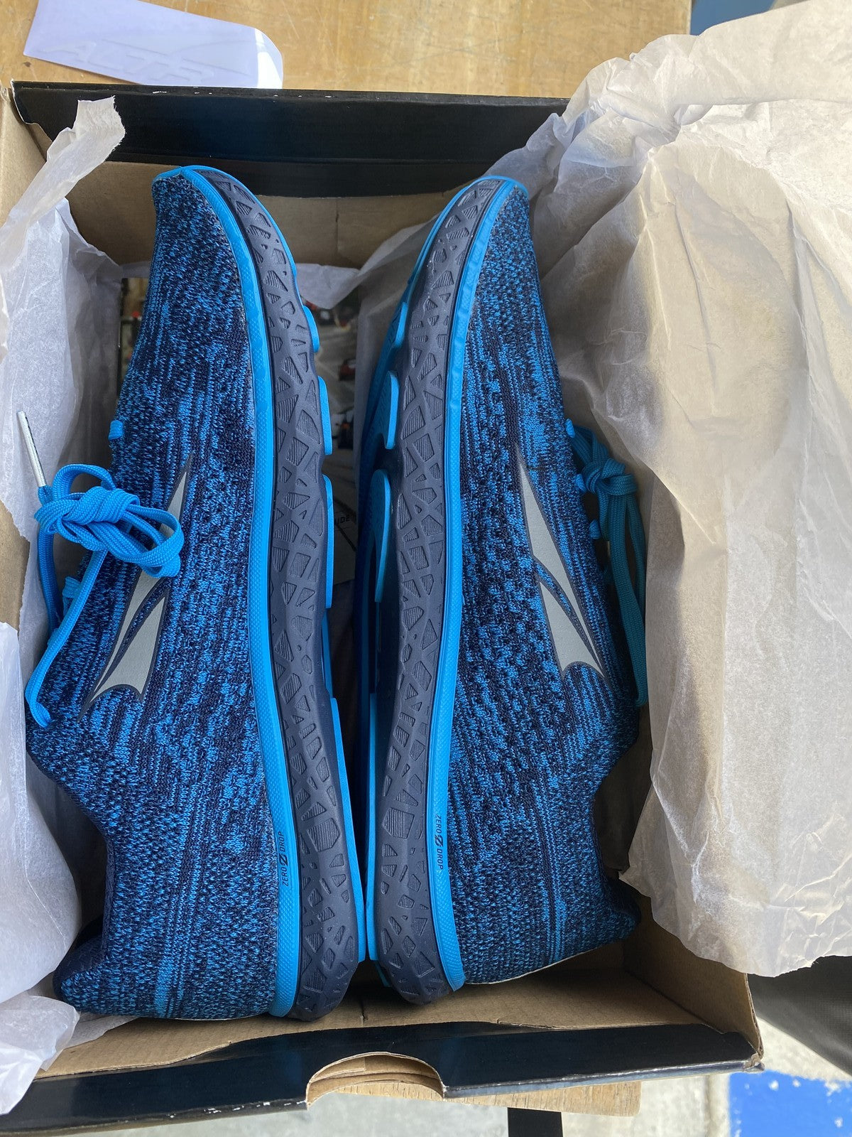 New ALTRA Escalante 1.5 RUNNING SHOES Women's 10.5 Blue Zero Drop SNEAKERS NIB !